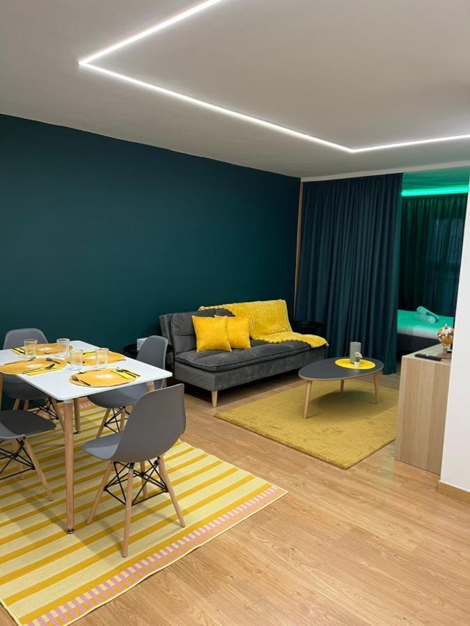 Modular Suites Alfonso Gomez Madrid Exterior foto